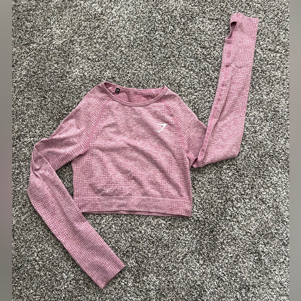 VITAL SEAMLESS GYMSHARK LONG SLEEVE CROP TOP